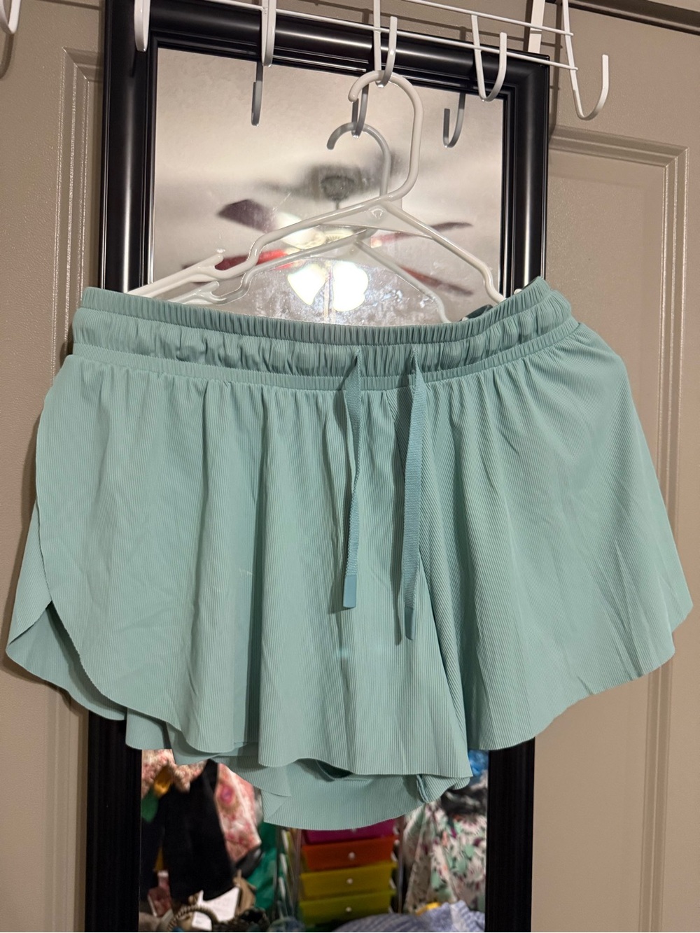 JoyLab Mint Green Active Shorts - Picture 2 of 4